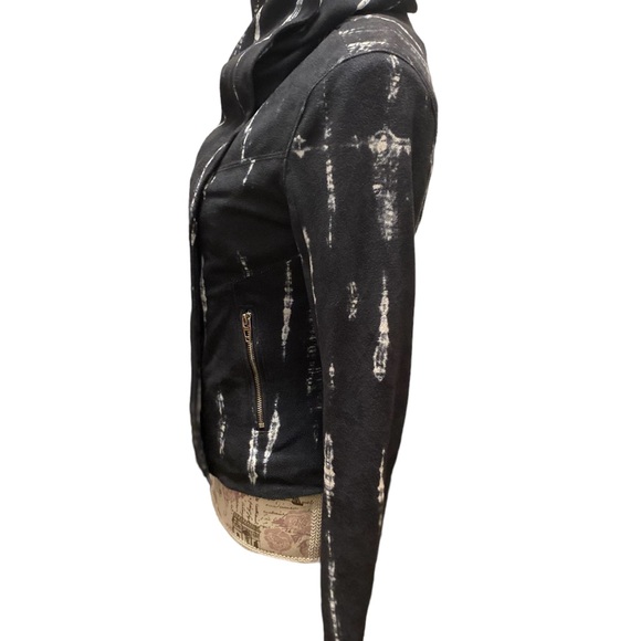 Authentic Blank NYC Navy/Black Suede Jacket - Picture 7 of 15